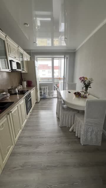 В продаже 3х комнатная квартира