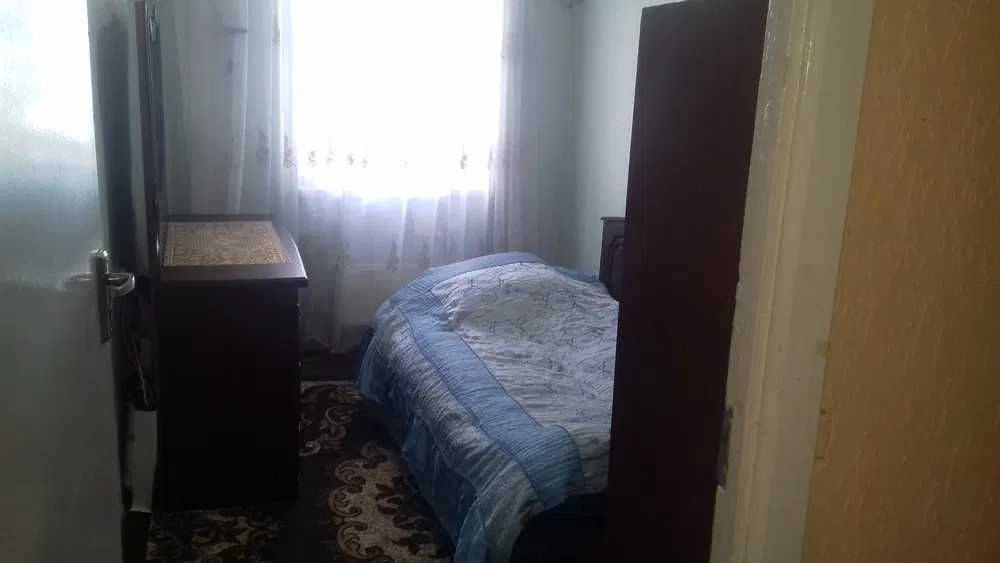 Продаётся квартира Юнусабад18 3 ком 75 м2 орентир Гвардейский