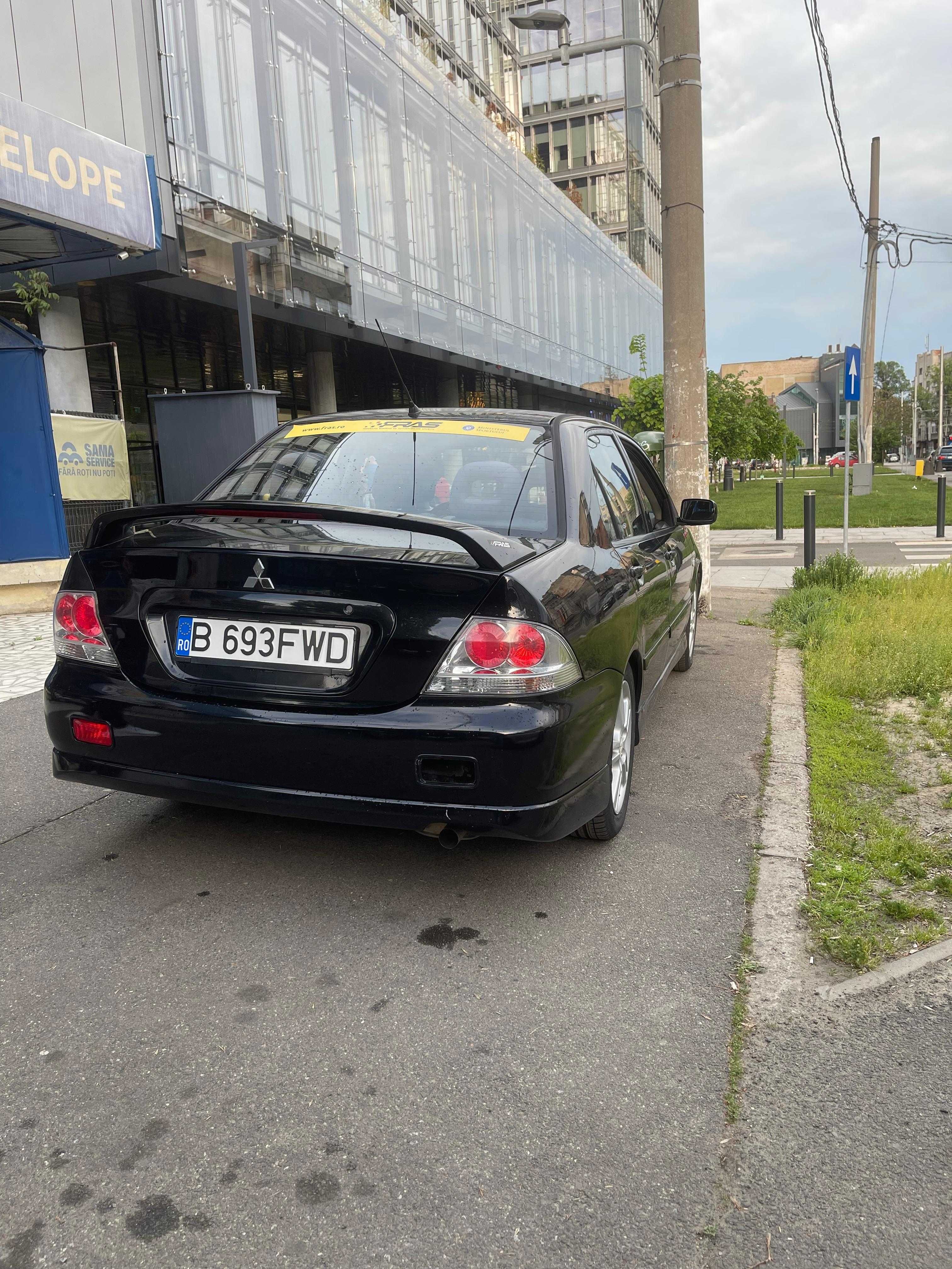Mitubishi lancer ralliart 2.0