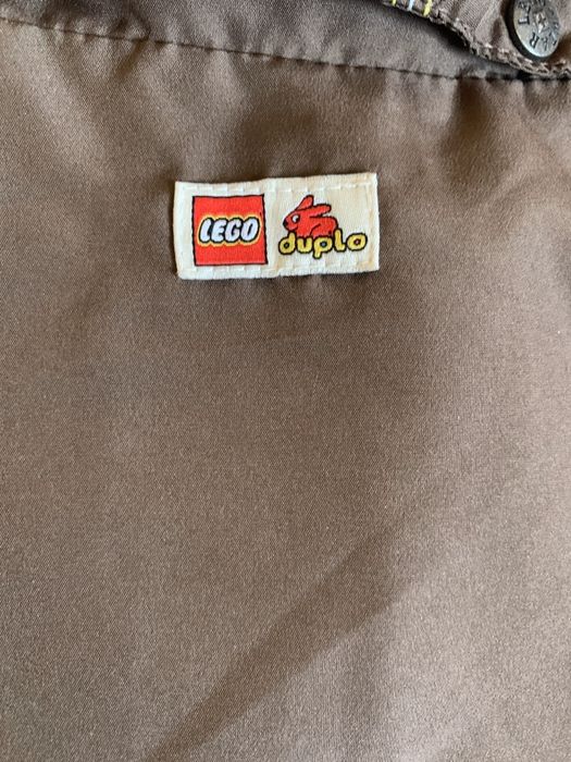 Vand geaca Lego Duplo(2 ani) superba.