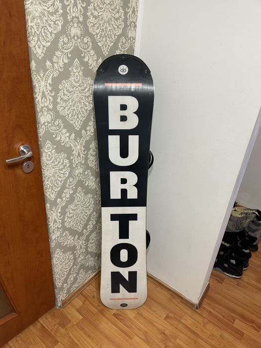 Placa snowboard 152 cm  burtos progress experience cu legaturi  burton