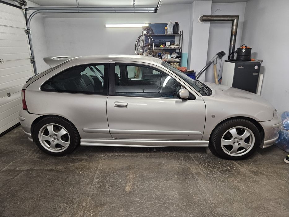Продавам MG ZR 160