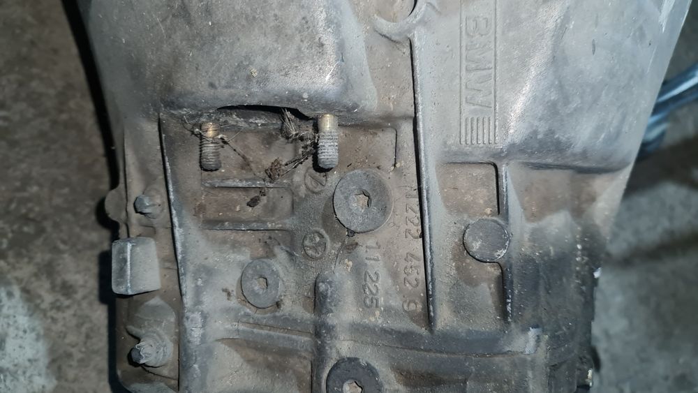 Vand cutiie viiteze MANUALA V8 pentru Bmw e39,e38 3.5i v8 4.0i 4.4i