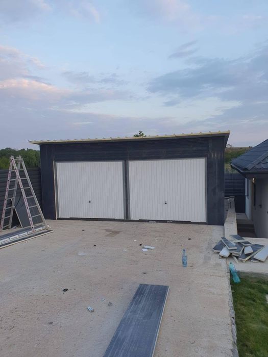 Vând garaje auto și containere