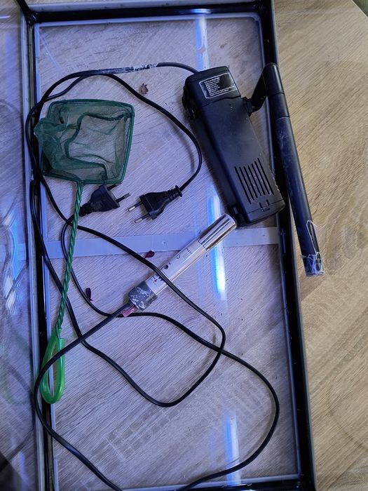 Аквариум  с всичко към него