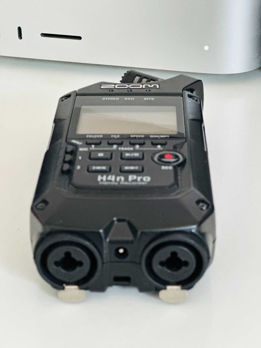 Zoom H4n Pro 4 intrari reportofon portabil cu microfoane built-in X/Y
