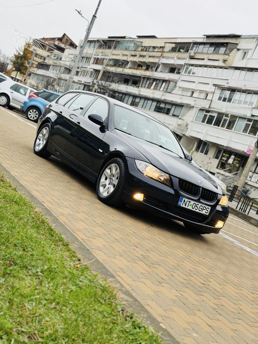BMW  (E91) 2.0 Diesel