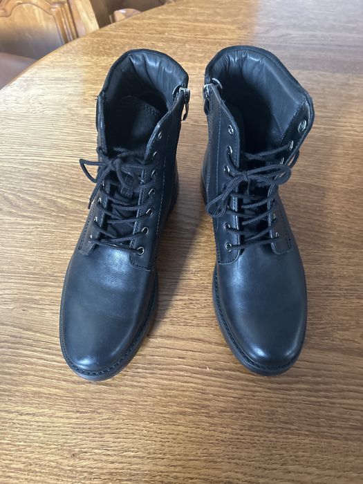 Ghete barbati clarks