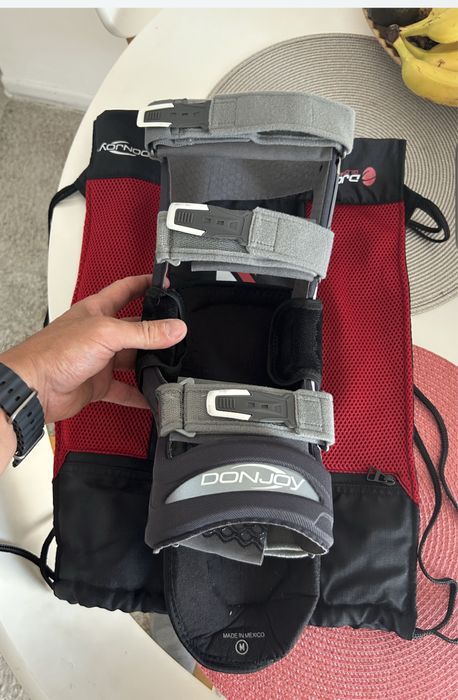 Set 2 Orteze DonJoy A22 Titanium Custom ACL -Motocross & Enduro