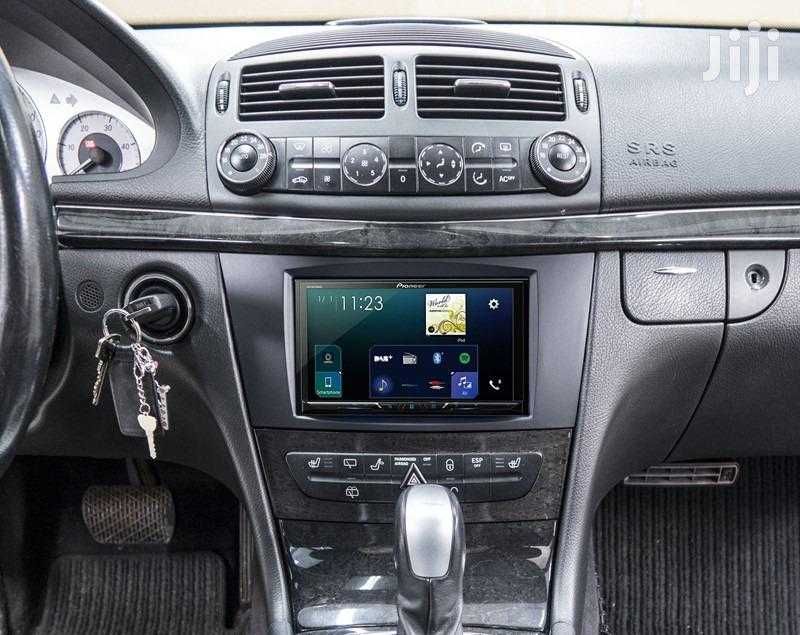 Адапторна рамка 2 DIN двоен дин Mercedes E CLASS W211 CLS C219