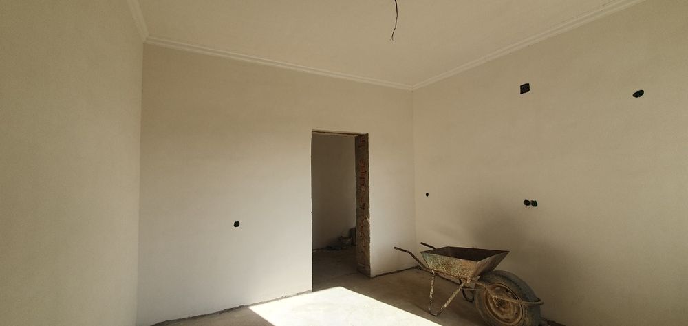 Yengi toshmidan kirganda Tutzorda 2.5 sòtu 6 xona