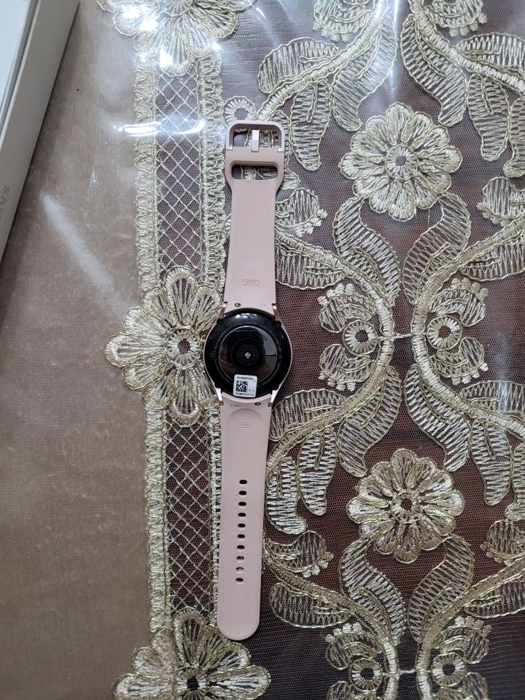 Samsung Galaxy Watch 4