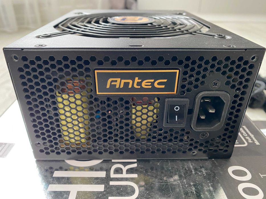 Sursa Antec High Current Pro 1300W, modulara, 80 Plus Platinum