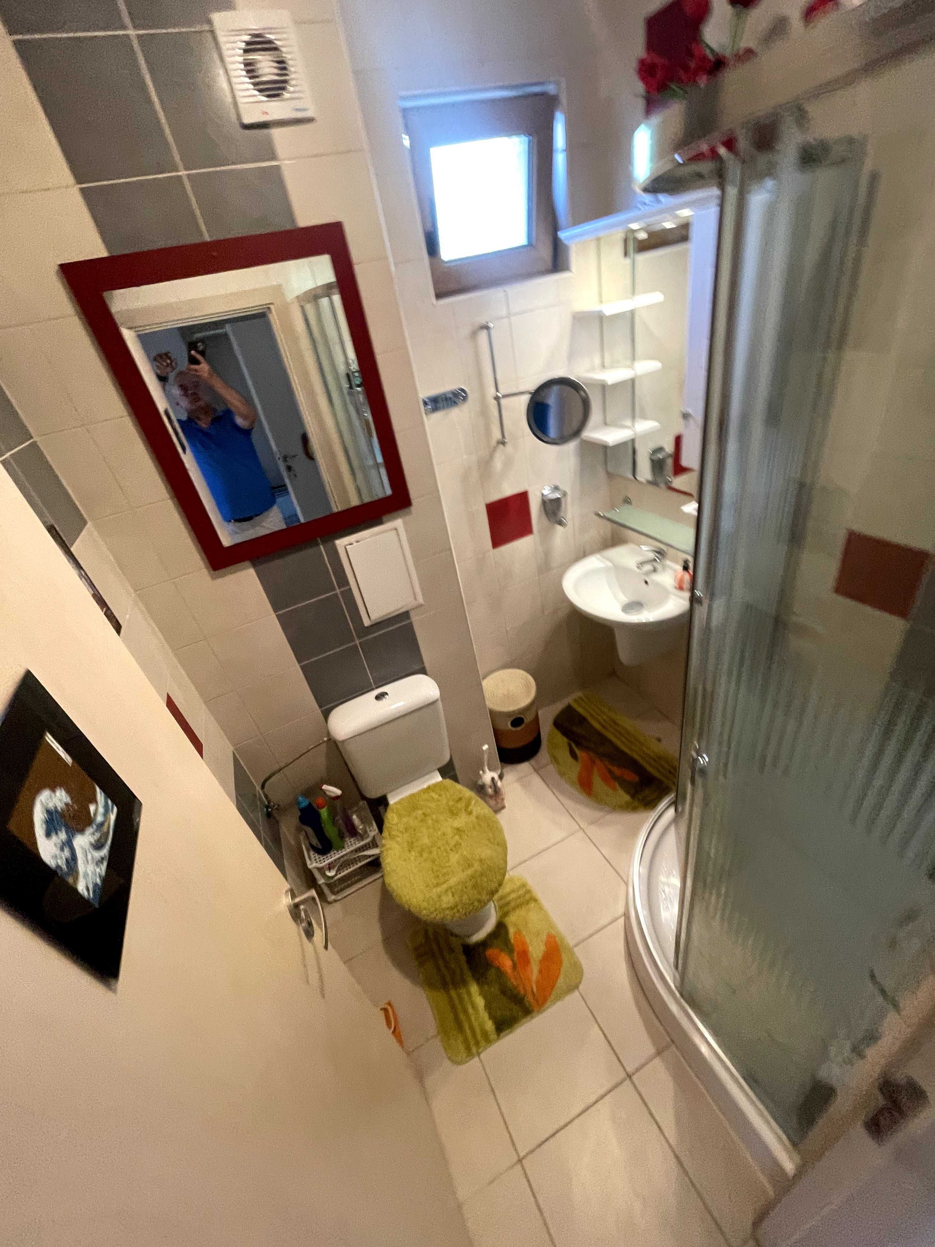 Прекрасен 2 стаен апартамент, 50м. от морето, без такса