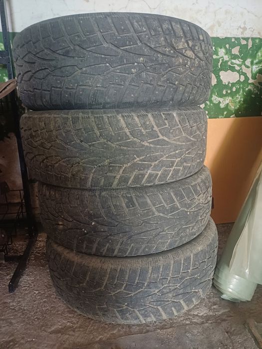 Продам зимнюю резину