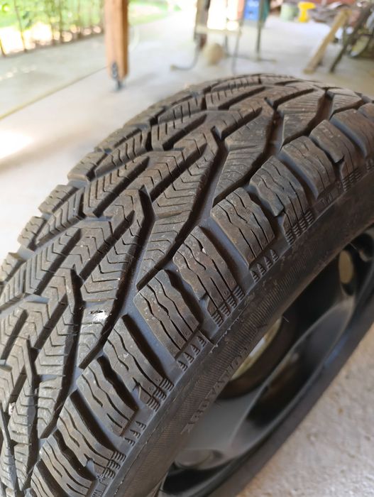 Зимни гуми с Джанти