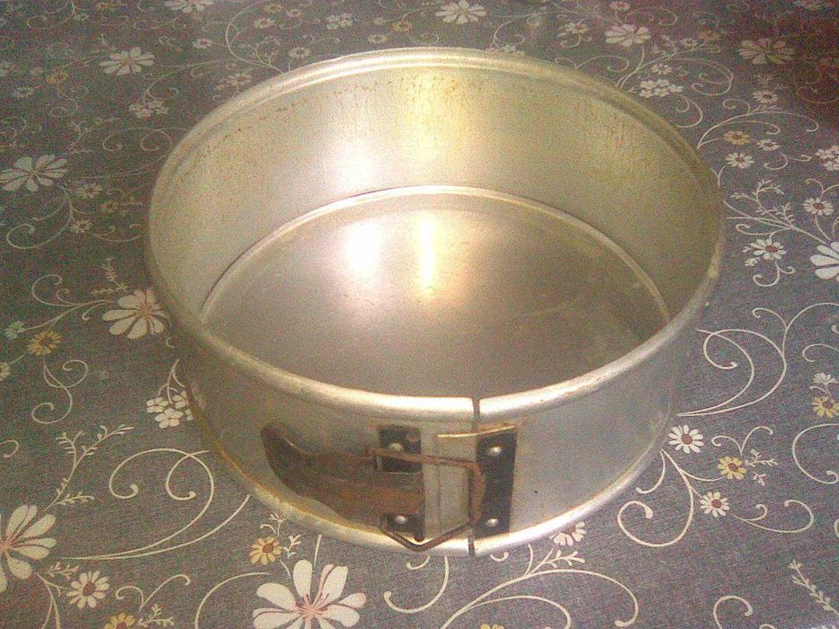 форма для выпечки торта БОЛЬШАЯ СССР 1973 г.