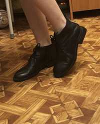 Ботинки женские черные кожаные
