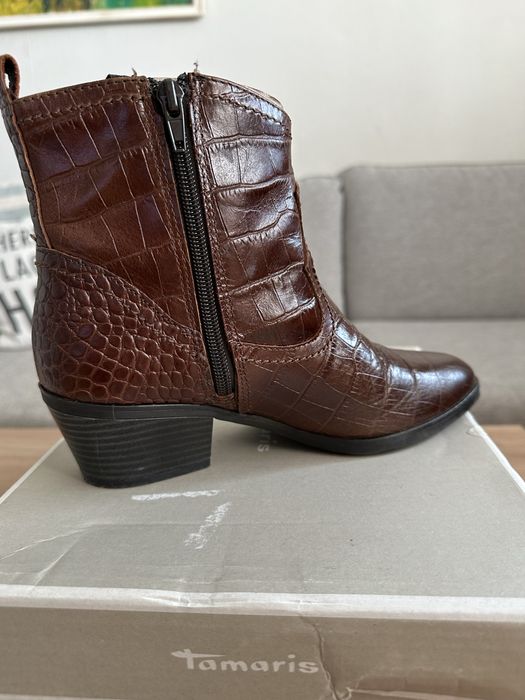 Кожени боти Tamaris