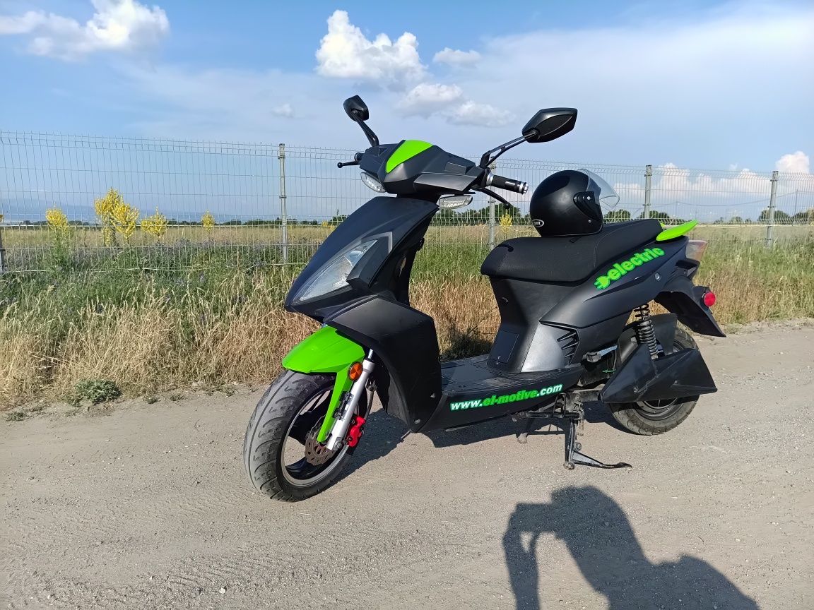Електрически скутер/мотопед 72V 22Ah 70 km/h