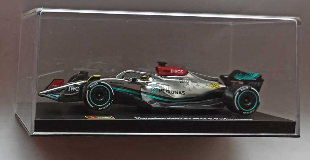 Macheta Mercedes AMG W13 Hamilton Formula 1 2022 - Bburago 1/43 F1