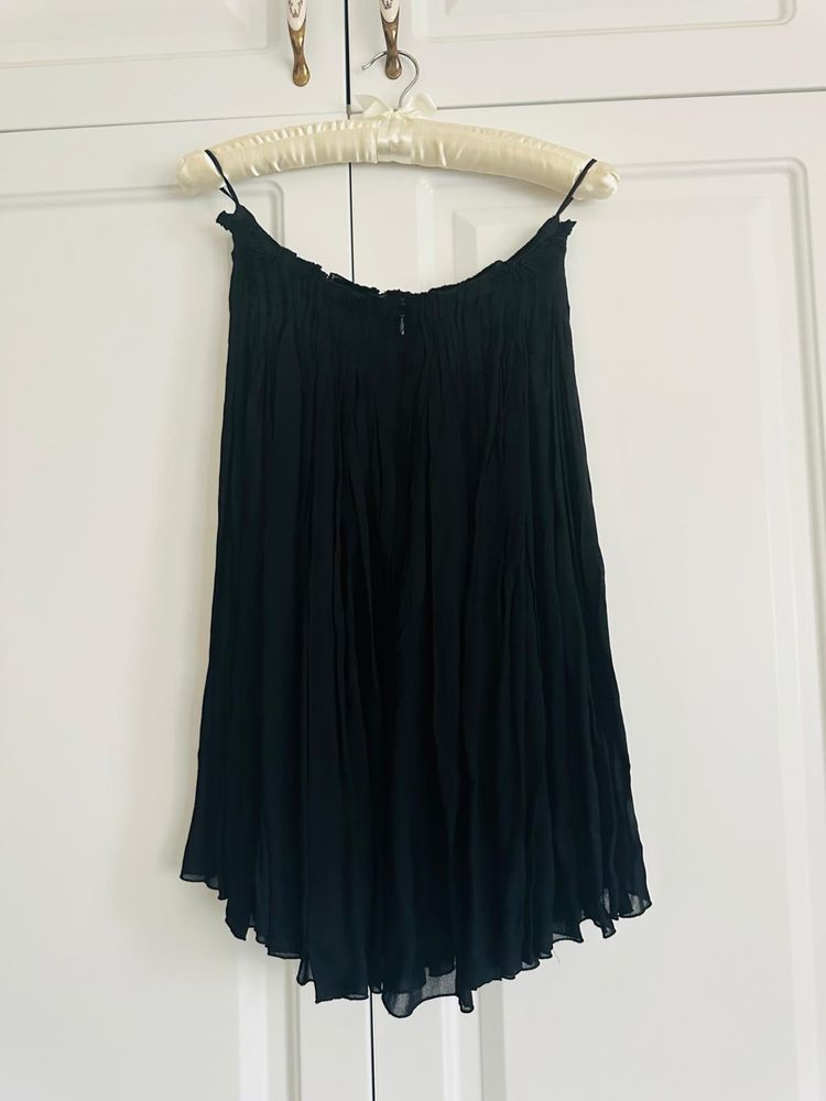 Fusta Prada , neagra , originala , masura 38 /M