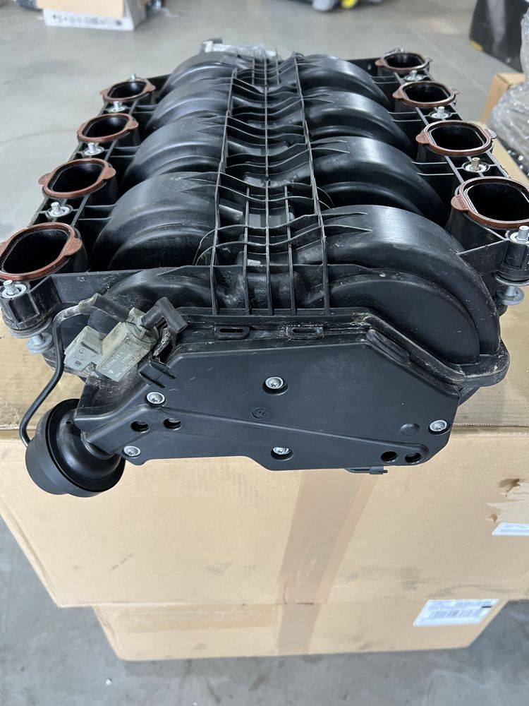 Galerie admisie Porsche 4.8 benzina 94811001641