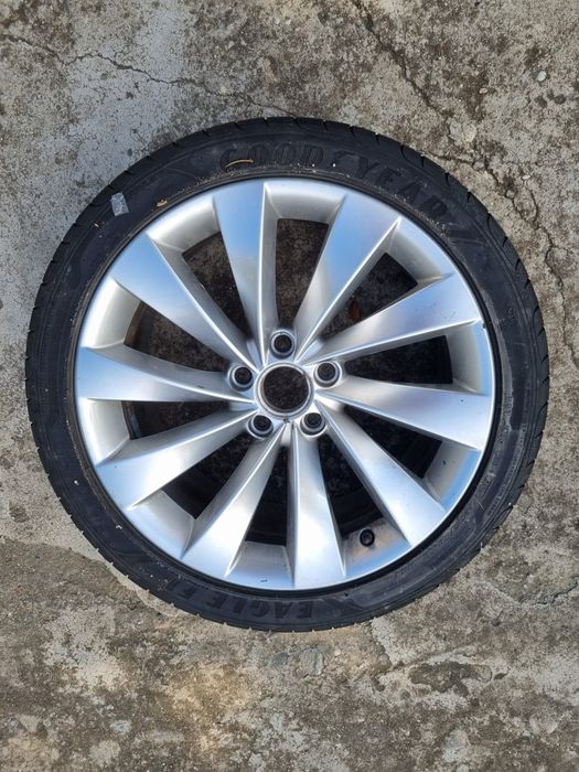 Janta Interlagos VW Passat CC