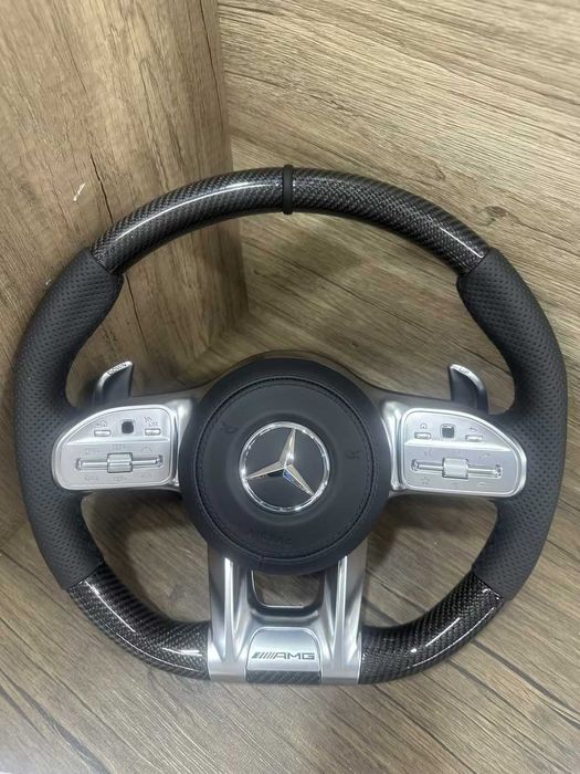 Mercedes Custom Спортен Волан – Персонализиран Дизайн!