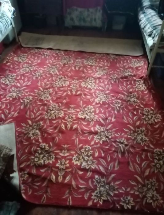 Продам палас,в отличном состоянии