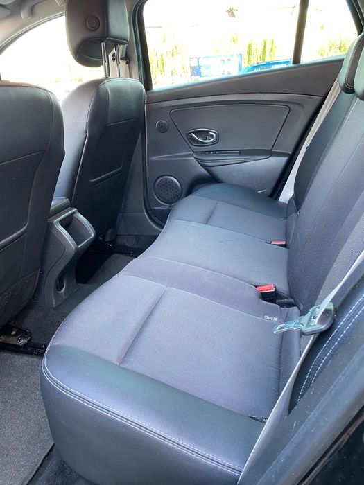 Renault Megane Bose 2013