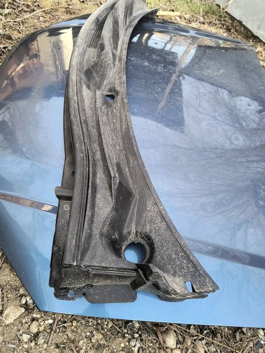 Outlander 2012.  2017