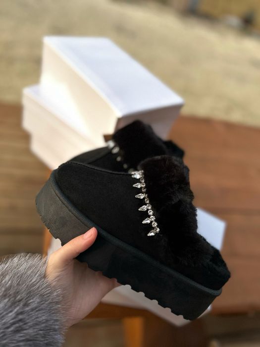 papuci tip ugg negru