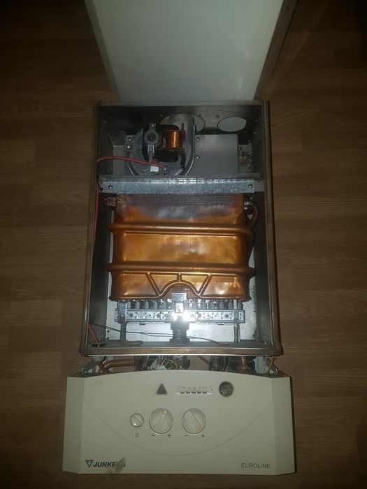 Vând cazan, vas expansiune, Daily