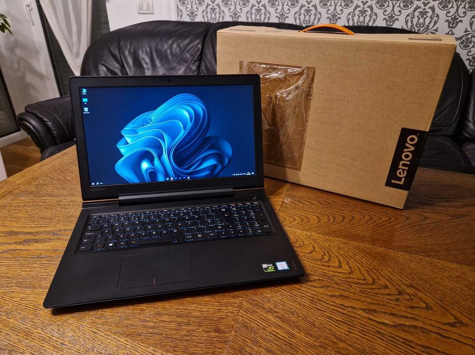 Laptop Lenovo IdeaPad Impecabil