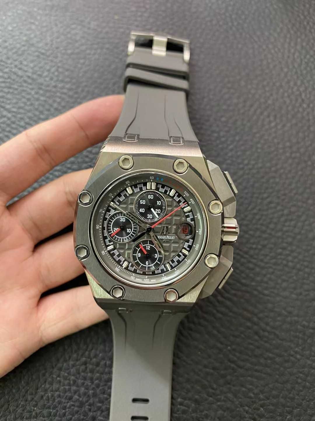 Часовници Audemars Piguet Offshore Schumacher