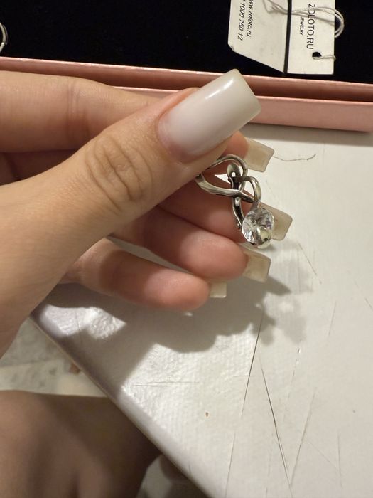 Продам серьги серебро