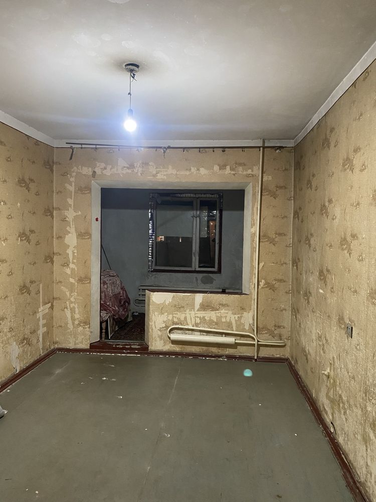 Сергели 6 1комнатная 5/9 Продажа