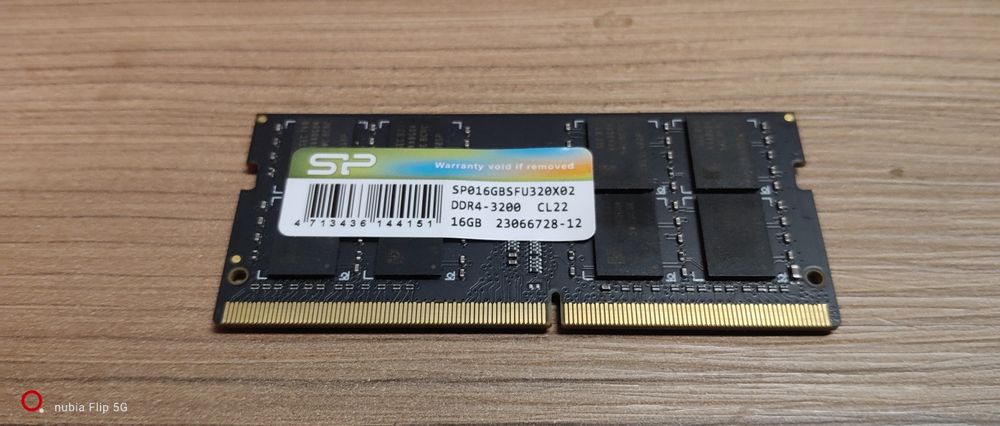 Memorie RAM Laptop / 16 GB DDR4