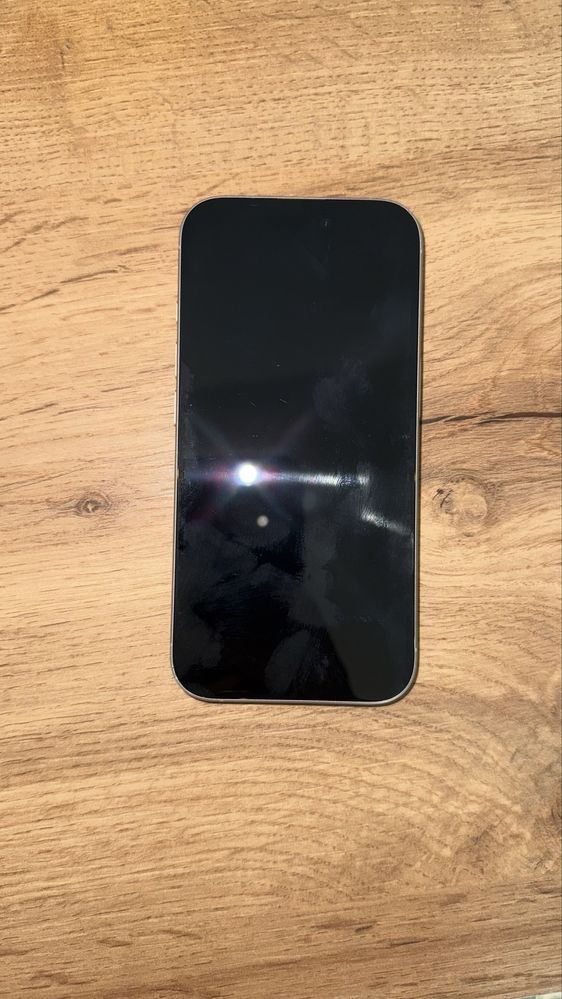 Iphone 16 128 GB white / бял