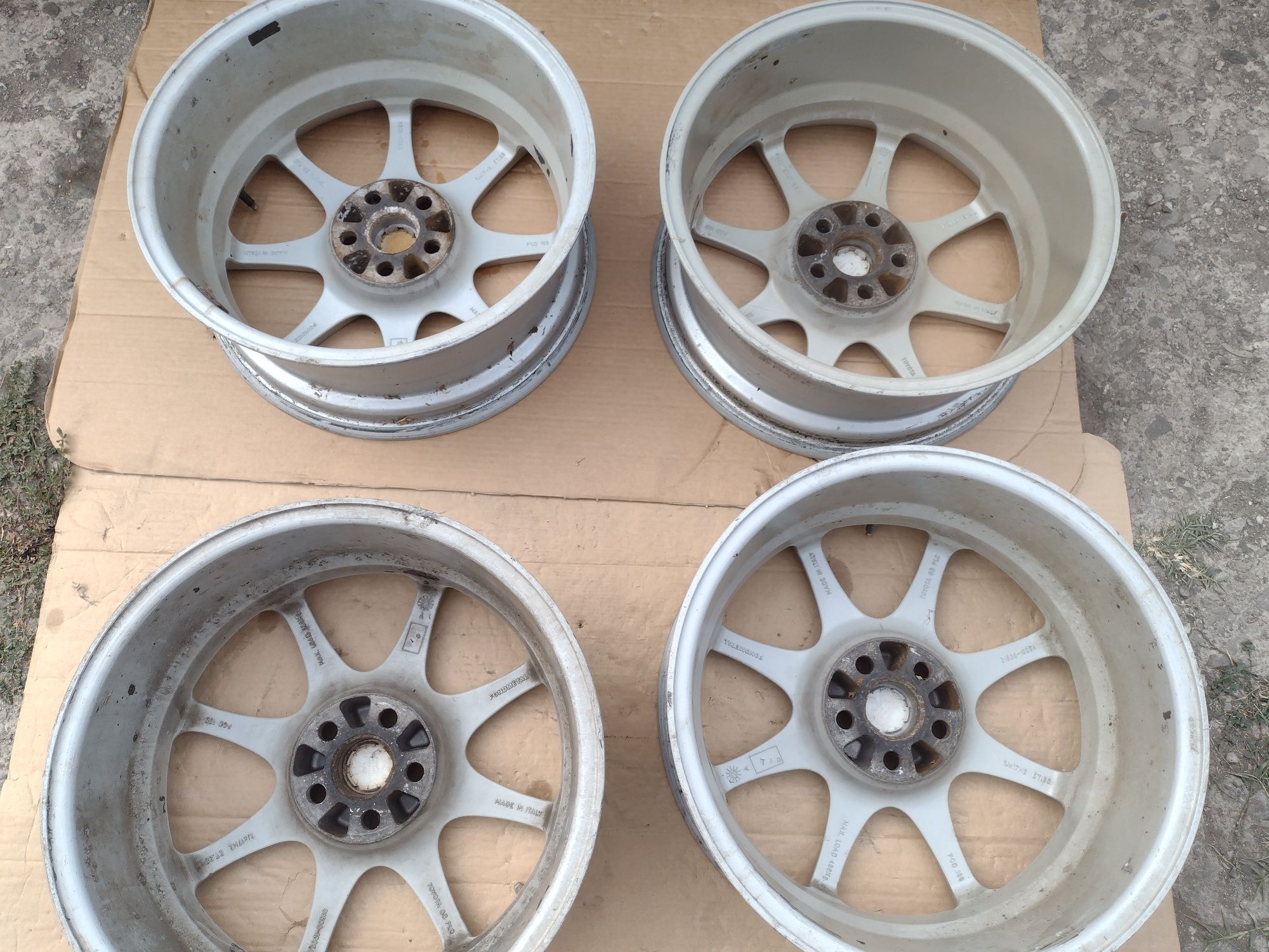 Оригинални Fondmetal  17-5х100 7j ET38 Toyota