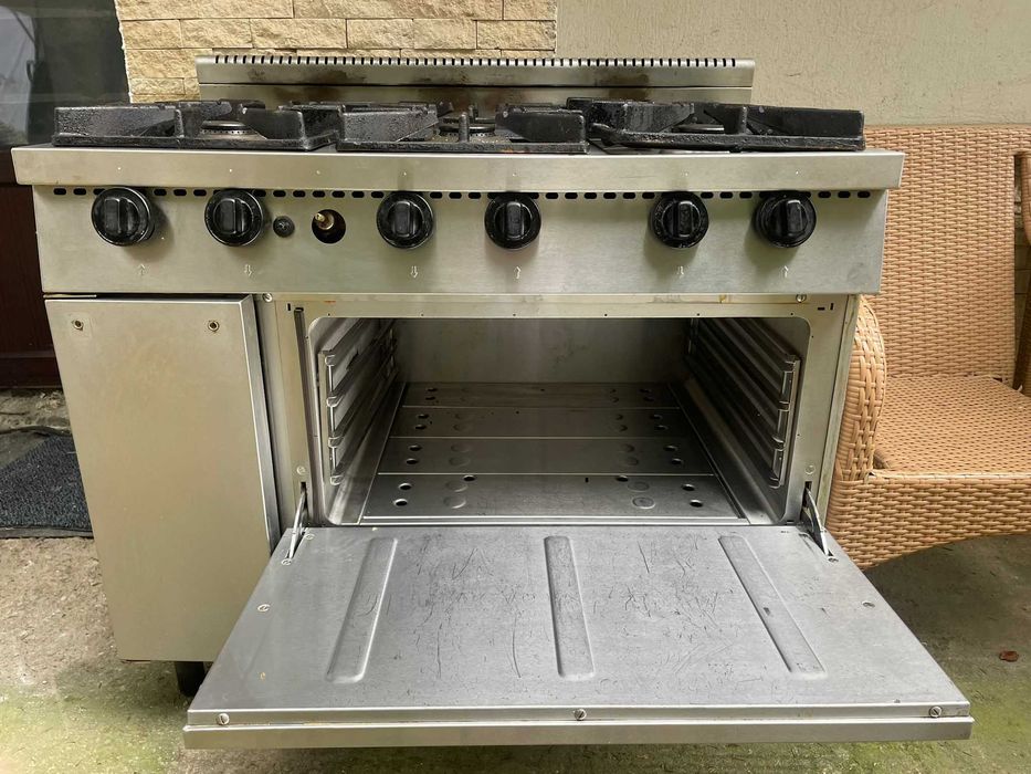 Masina de gatit profesionala 6 arzatoare+ cuptor