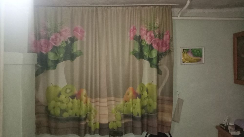 Продаю кухонный штор