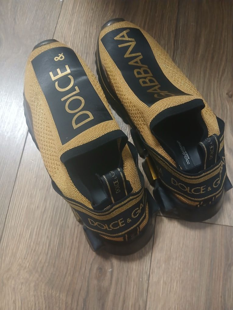 Vând Adidasi Dolce Gabbana