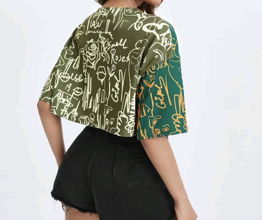 Top cu lanț si mânecă 3 sferturi