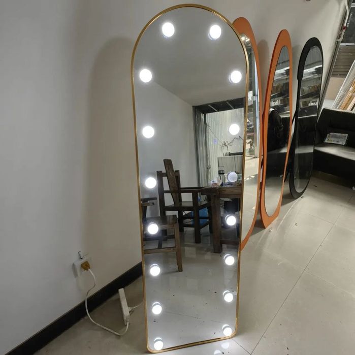 Зеркало с подсветкой