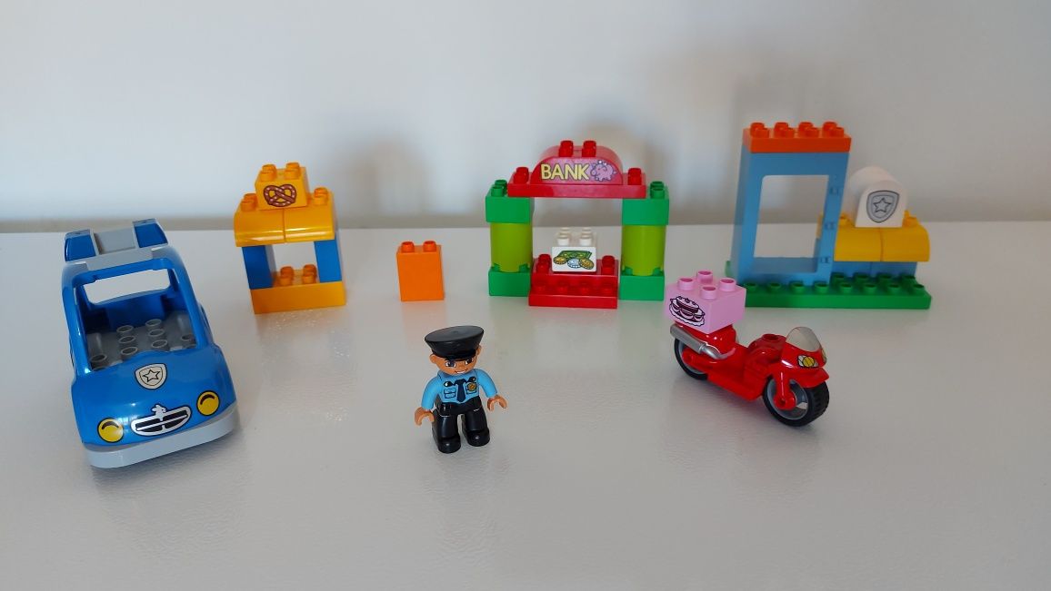 Lego Duplo 10532 My first police set