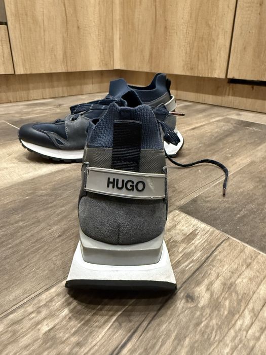 Hugo BOSS 44 номер