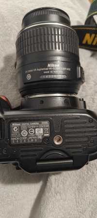 Aparat foto Nikon Digital Camera D5000 +trepied