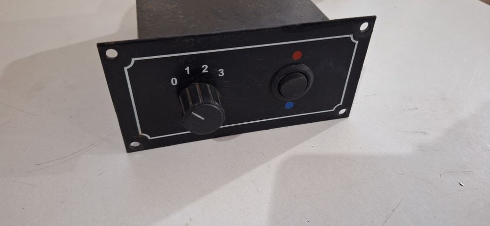Comutator ventilatie bord autocar marca Kormas cod 954 001 27 24v